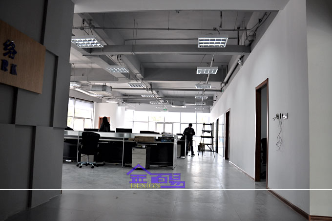 松崗蚌崗廠房翻新，松崗辦公室裝修改造，蚌崗廠房裝修改造
