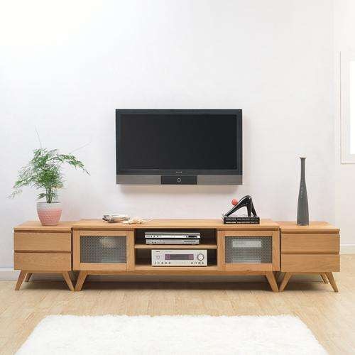 電視背景墻怎么裝得好看又實用？