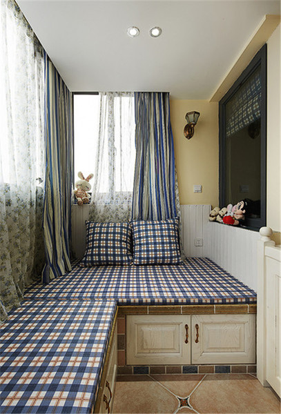 陽(yáng)臺(tái)榻榻米效果圖，陽(yáng)臺(tái)榻榻米布局