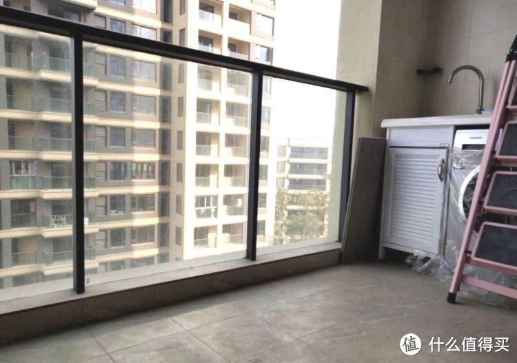 剛完工的新房，硬裝15萬設(shè)計(jì)成現(xiàn)代簡(jiǎn)約風(fēng)格，看一眼都是享受