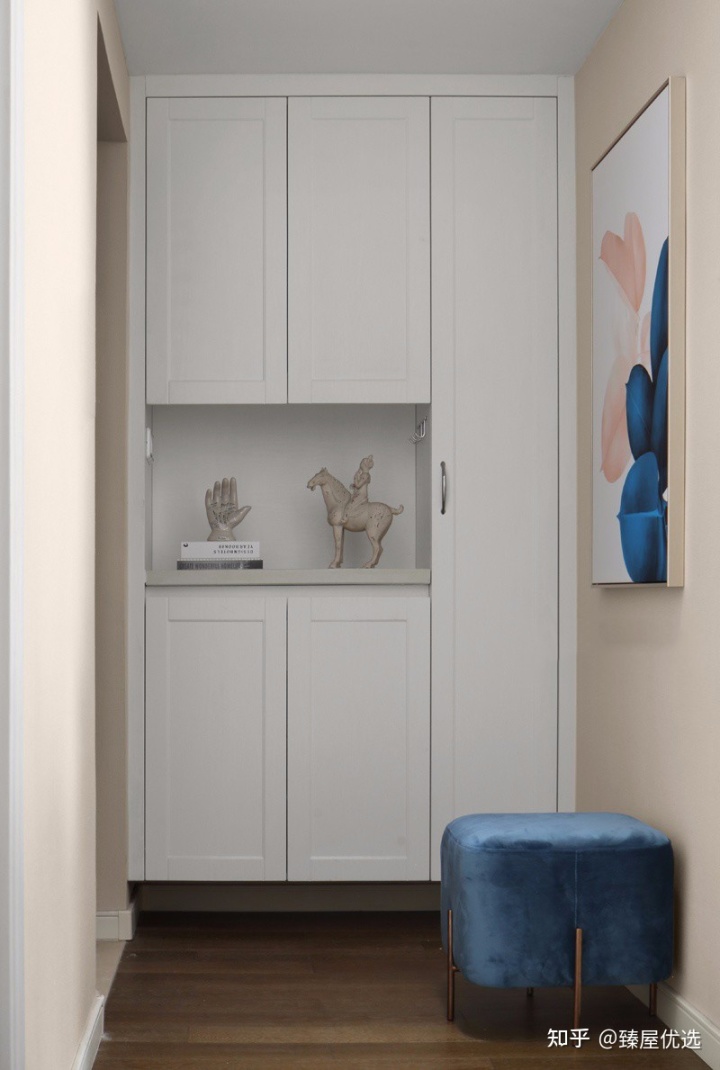 陽(yáng)臺(tái)柜子裝修效果圖片_陽(yáng)臺(tái)柜子裝修效果圖_陽(yáng)臺(tái)柜子儲(chǔ)物造型圖