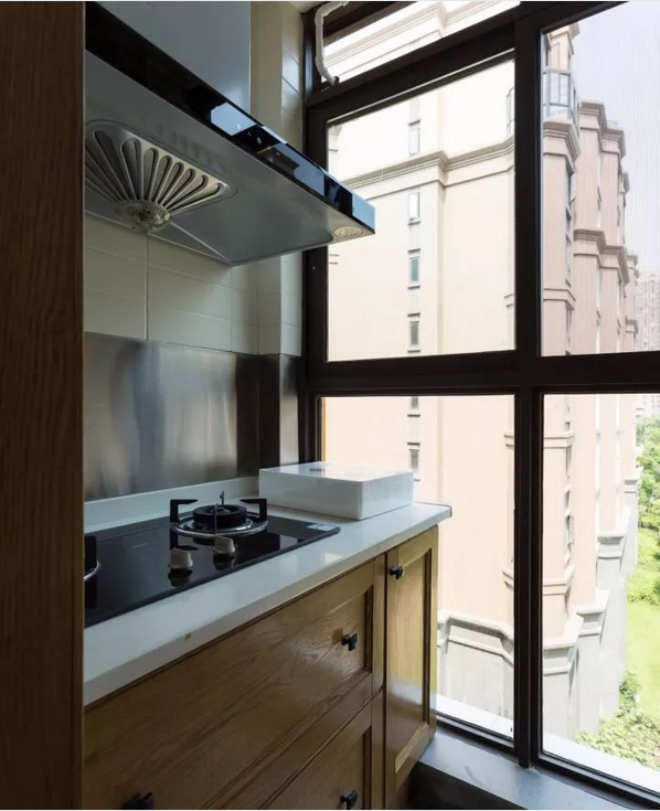 陽(yáng)臺(tái)廚房裝修效果圖_廚房3平米陽(yáng)臺(tái)裝修效果圖_帶生活陽(yáng)臺(tái)的廚房裝修效果圖