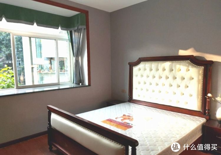 136㎡錯(cuò)層大四房，優(yōu)雅的新中式裝修，衣柜里面裝廁所，誰(shuí)見(jiàn)過(guò)？