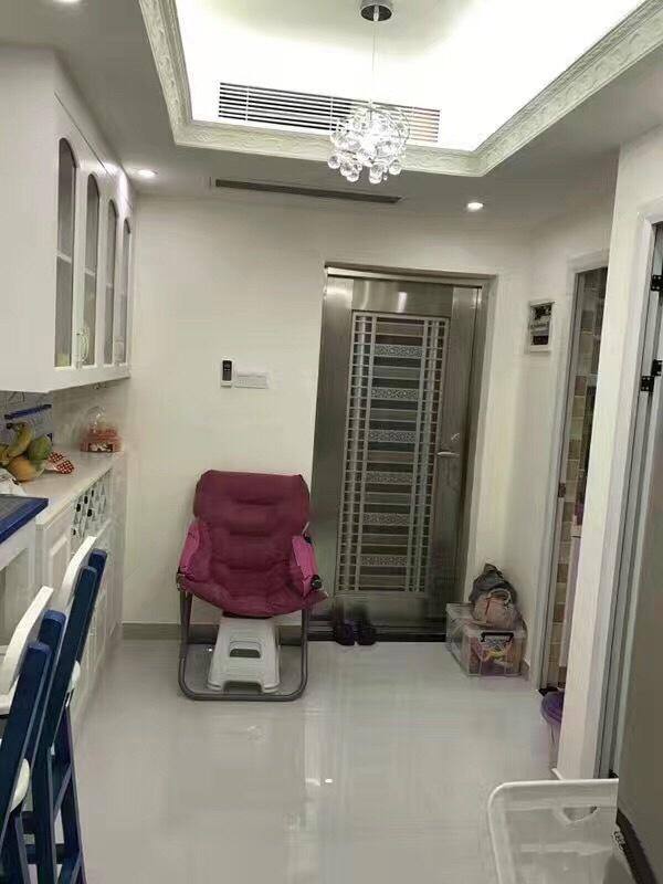 曬曬住2年的房子，一開始都很滿意，現(xiàn)在越看吊柜越不順眼