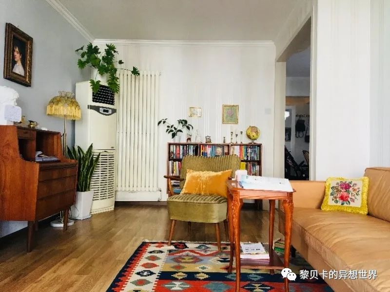 內(nèi)衣飾品店裝修圖片_內(nèi)衣實體店裝修風(fēng)格圖_內(nèi)衣店裝修圖