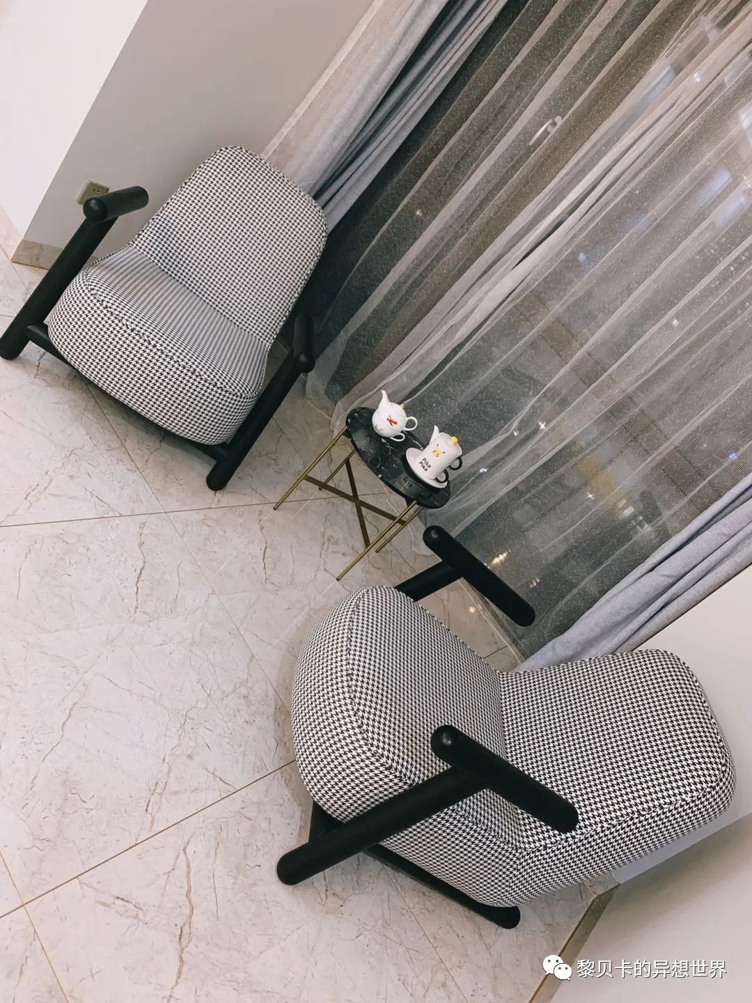 內(nèi)衣飾品店裝修圖片_內(nèi)衣店裝修圖_內(nèi)衣實體店裝修風(fēng)格圖