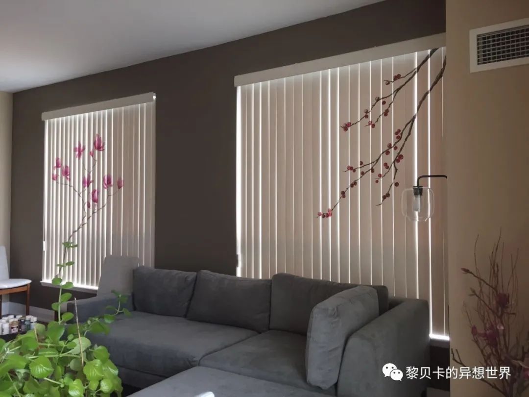 內(nèi)衣店裝修圖_內(nèi)衣實體店裝修風(fēng)格圖_內(nèi)衣飾品店裝修圖片