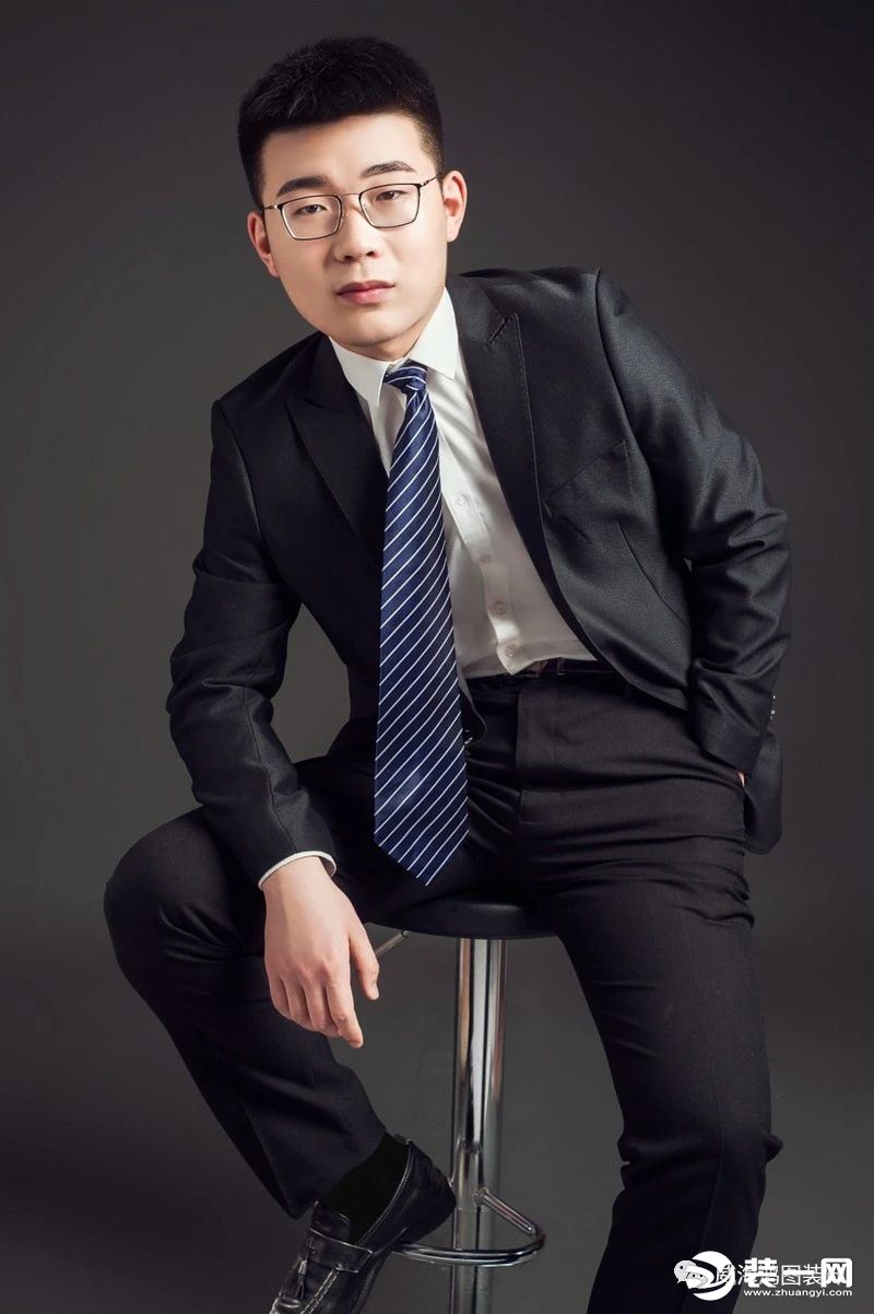 【摩登4h5登陸地址】威海鴻圖裝飾山水城125㎡輕奢風(fēng)格 金色空間無盡浪漫！