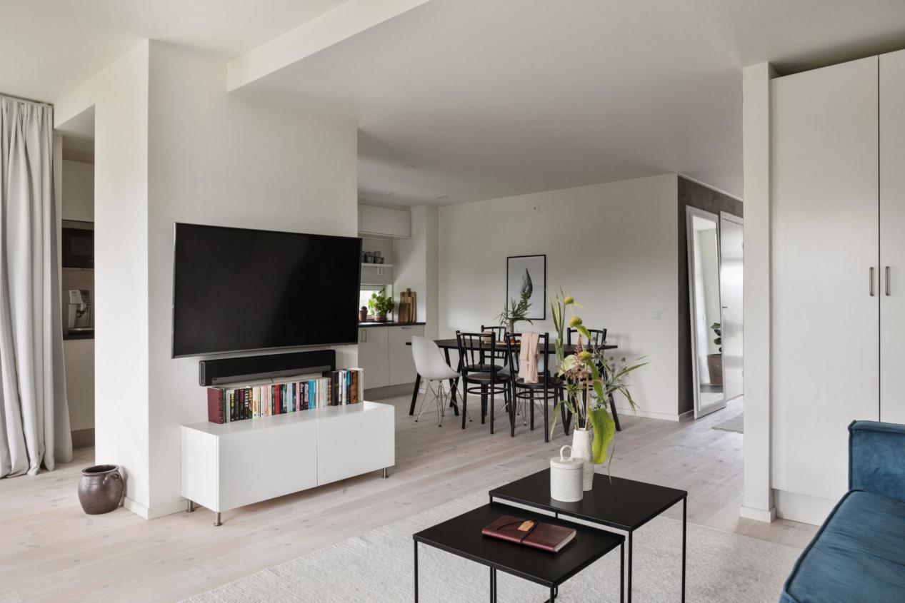 2022年這樣的裝修最吃香！餐廚一體特敞亮，只有80㎡誰(shuí)信？