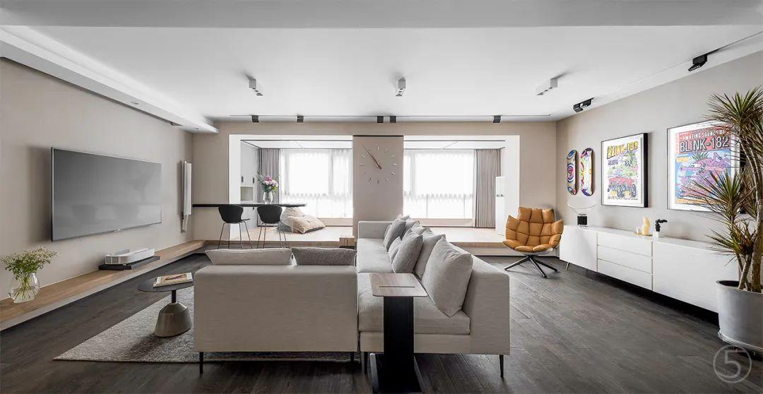 280㎡現(xiàn)代簡(jiǎn)約，簡(jiǎn)單樸素的空間，精致文藝的裝飾，滿屋輕松愜意