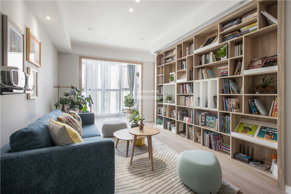 客廳窗簾裝修效果圖歡樂佳園裝飾|我家，不是樣板房北歐極簡客廳設(shè)計圖片賞析