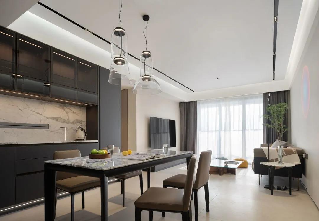 122㎡全屋高能：玄關(guān)收納/無(wú)吊頂/觀景陽(yáng)臺(tái)，贊！