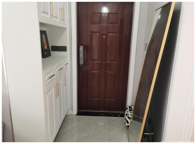 她花了18W裝修三房，不豪華不攀比，一家人滿意，開心入住才是真