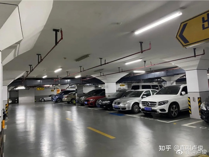 “我這輩子沒見過這么好的車庫?！?></a></p>
            <h3 class=