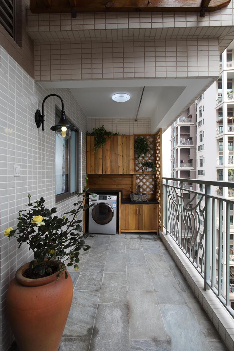 10圖萬達公寓精裝修30萬入住_自助餐廳裝修效果工業(yè)風(fēng)圖_單身公寓裝修效果圖