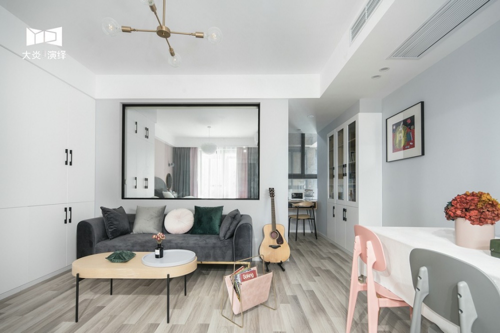 木地板裝修效果圖北歐ins風(fēng)公寓，每個角落都是北歐極簡設(shè)計(jì)圖片賞析