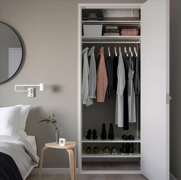 三亞裝修公司：小戶型房子裝修，臥室墻上挖三個壁櫥！