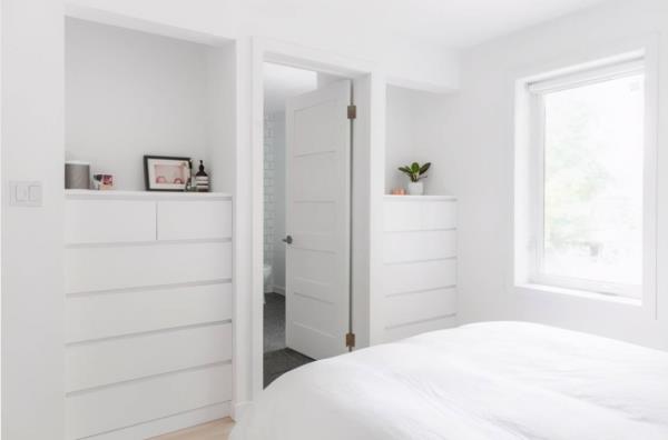 三亞裝修公司：小戶型房子裝修，臥室墻上挖三個壁櫥！