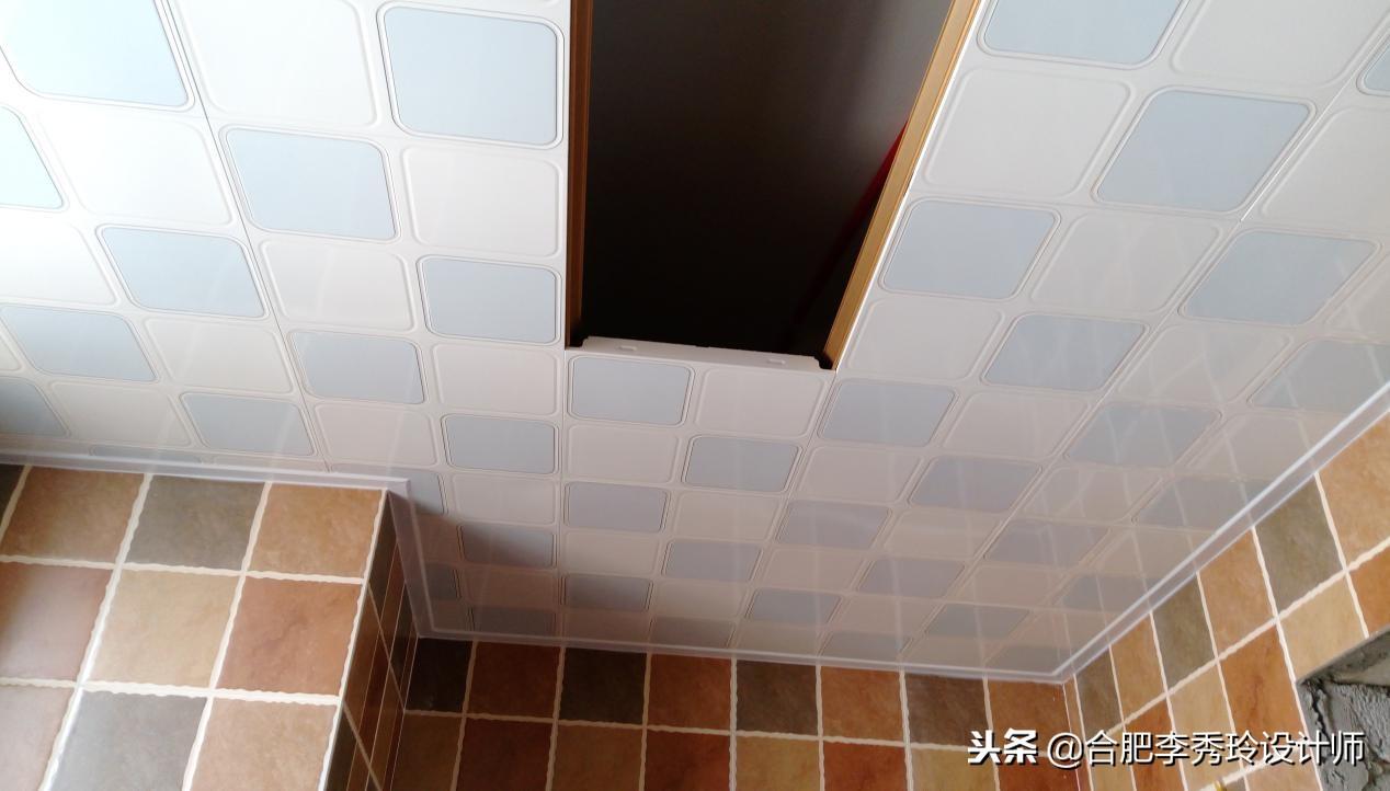 老公衛(wèi)生間非做吊頂，預(yù)算都不夠了！機智選了這種材質(zhì)，便宜好看