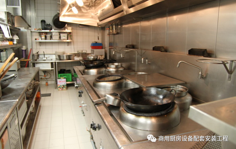 小飯店廚房設(shè)計(jì)效果圖案例，飯店廚房設(shè)計(jì)平面圖