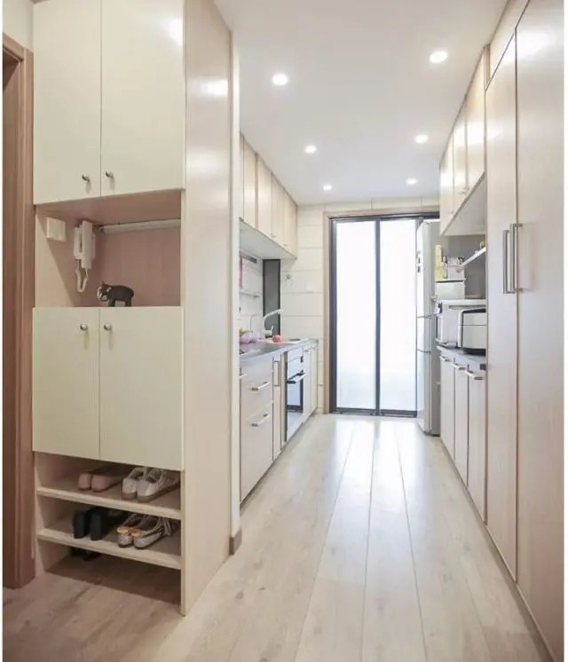 門(mén)廳柜鞋柜衣帽柜裝修效果圖_鞋柜裝修效果圖片_門(mén)廳鞋柜裝修效果圖