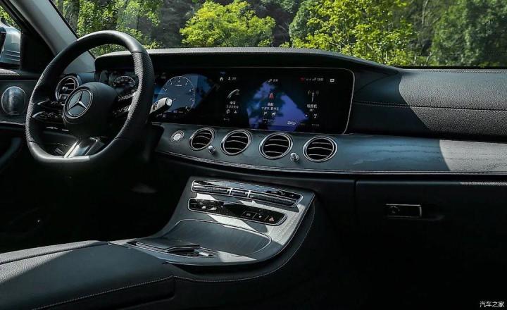 奔馳2022款即將上市新車E300運(yùn)動豪華_致勝2010款豪華運(yùn)動款輪胎規(guī)格_14款奔馳e300