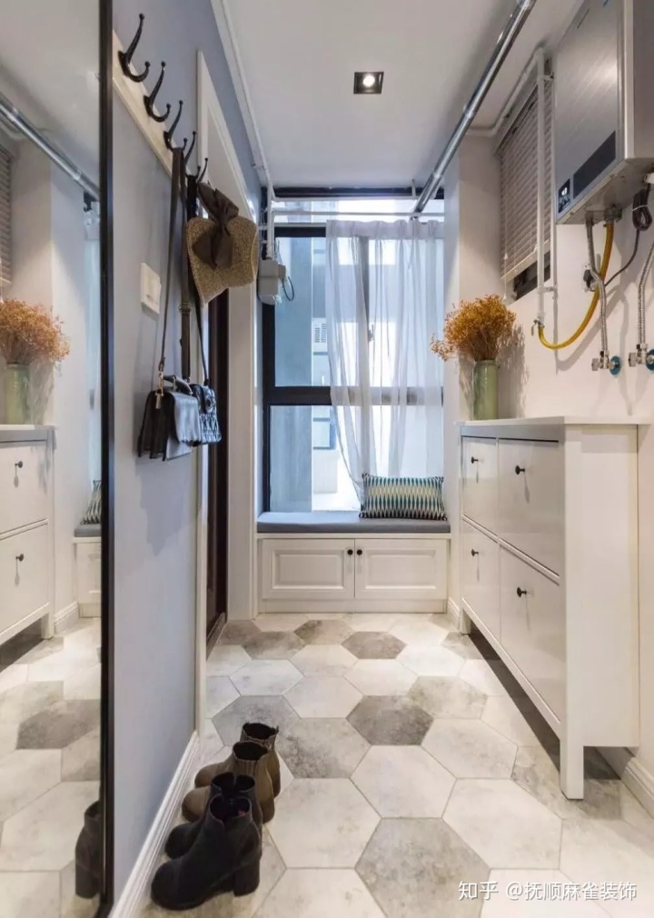 裝修效果圖：進門就是客廳？玄關(guān)這樣設(shè)計就對了！