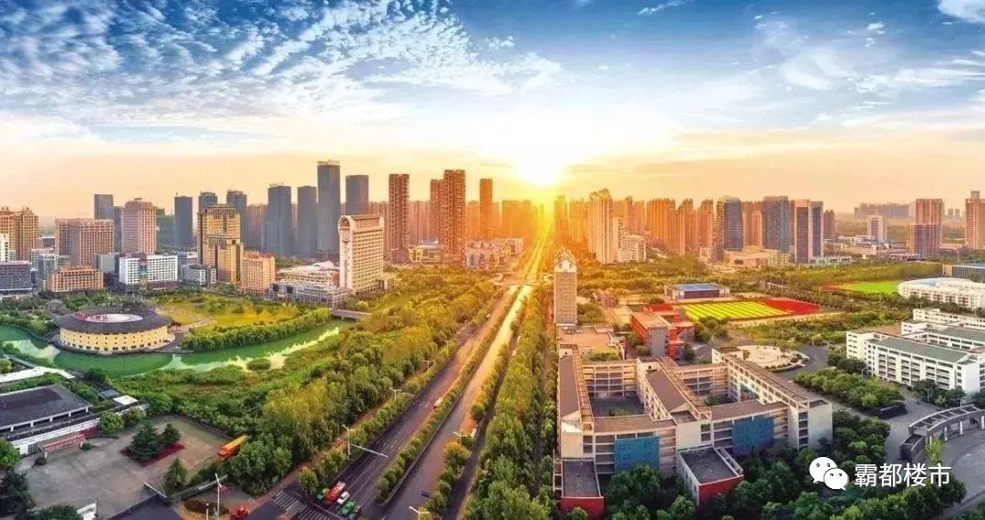 上千組客戶搶買，高新這盤火了！裝修新品馬上開盤！低首付、雙學區(qū)