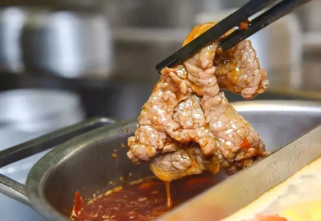 炫轉(zhuǎn)時尚火鍋?zhàn)灾?世購店)怎么樣_時尚火鍋店裝修_時尚童裝店裝修效果圖