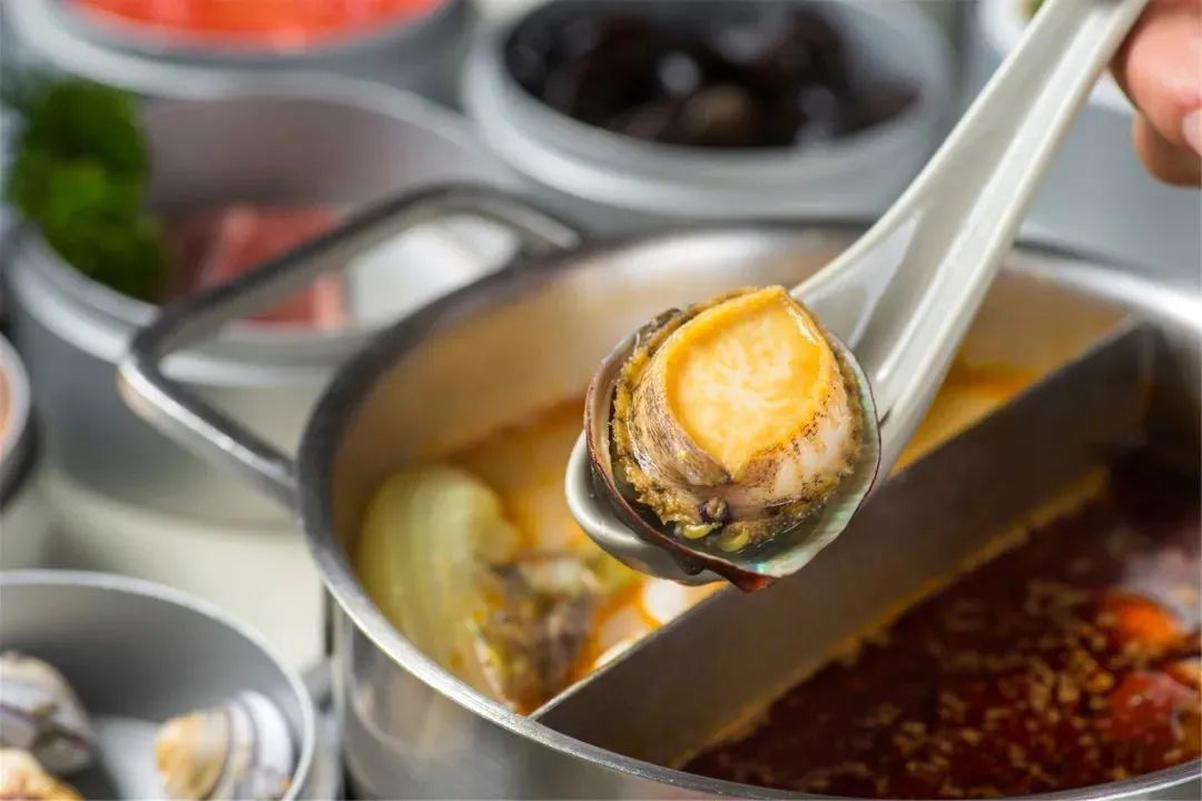 炫轉(zhuǎn)時尚火鍋?zhàn)灾?世購店)怎么樣_時尚火鍋店裝修_時尚童裝店裝修效果圖