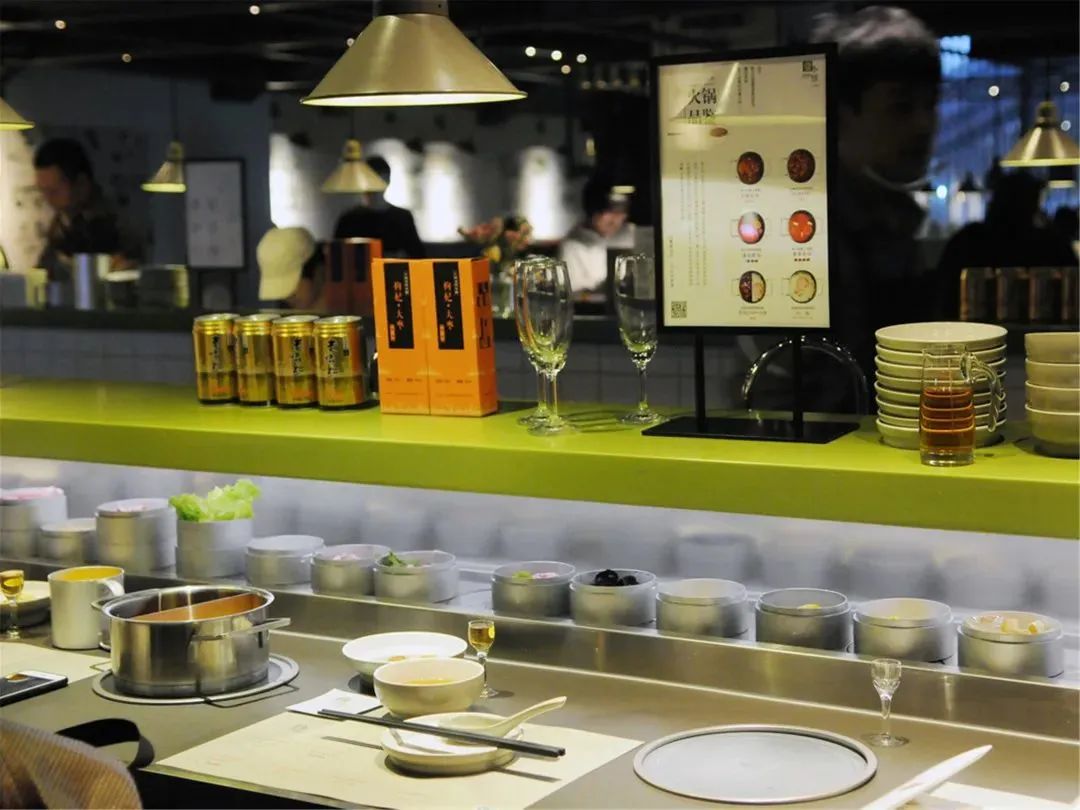 炫轉(zhuǎn)時尚火鍋?zhàn)灾?世購店)怎么樣_時尚火鍋店裝修_時尚童裝店裝修效果圖