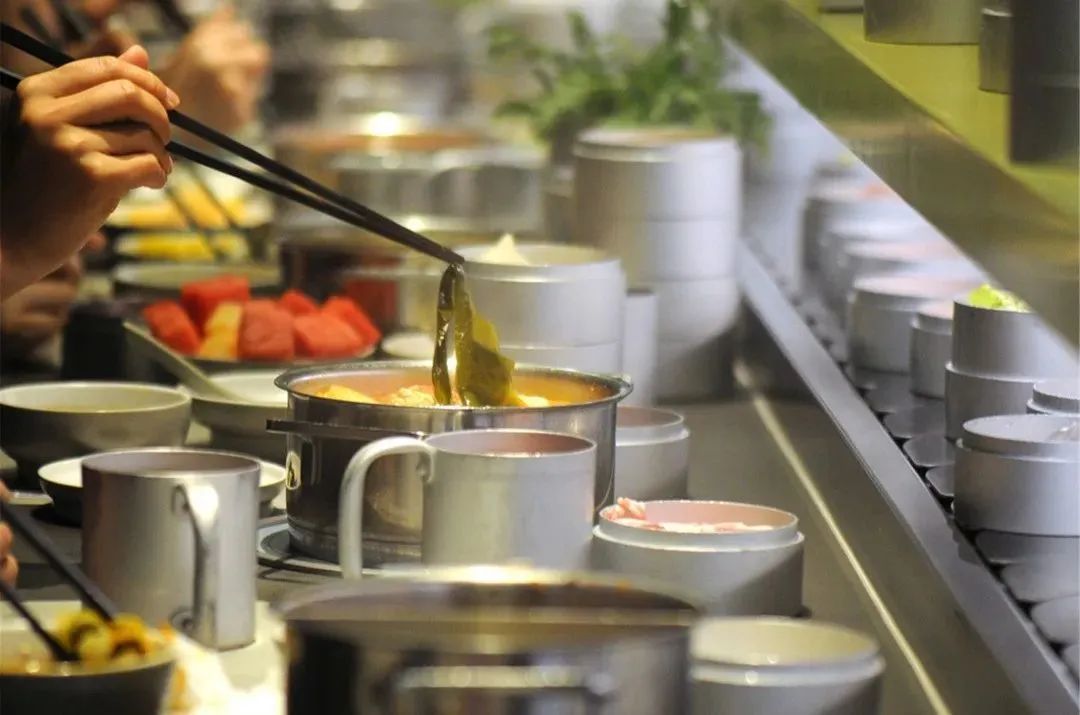 時尚童裝店裝修效果圖_炫轉(zhuǎn)時尚火鍋?zhàn)灾?世購店)怎么樣_時尚火鍋店裝修