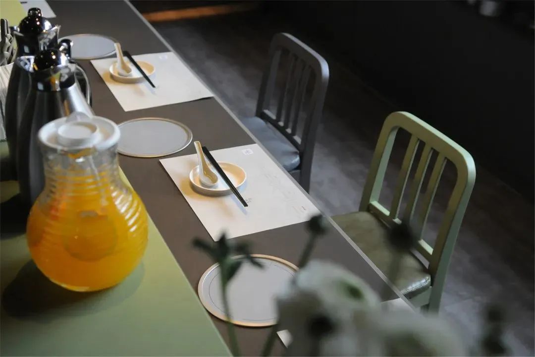 炫轉(zhuǎn)時尚火鍋?zhàn)灾?世購店)怎么樣_時尚火鍋店裝修_時尚童裝店裝修效果圖